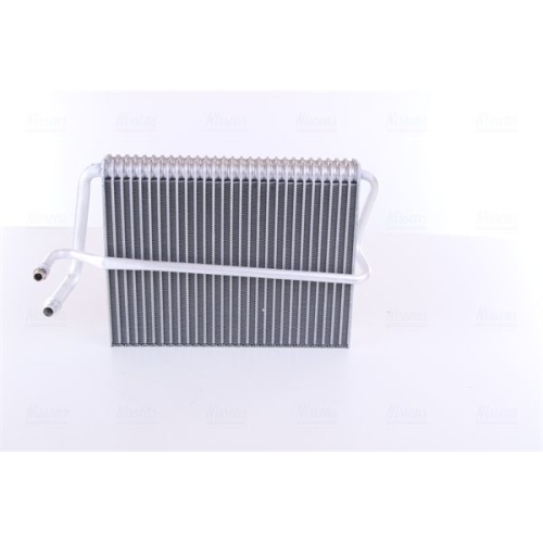 1 Evaporator, air conditioning NISSENS 92162 MERCEDES-BENZ