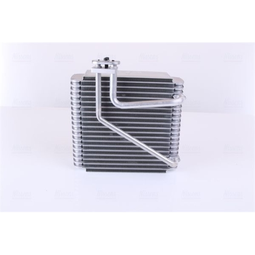 1 Evaporator, air conditioning NISSENS 92161 FORD SEAT VW