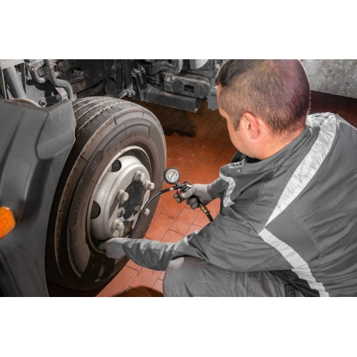 1 Compressed Air Tyre Gauge/-Filler VIGOR V6905