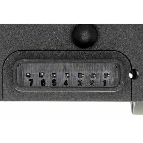 1 Switch, cruise control VEMO V15-80-3231 Original VEMO Quality AUDI SEAT SKODA