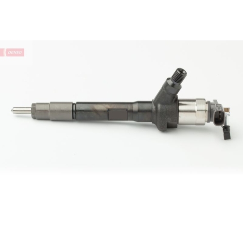 1 Injector Nozzle DENSO DCRI300010 MAZDA