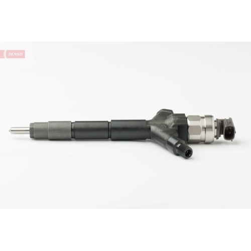 1 Injector Nozzle DENSO DCRI301060 NISSAN